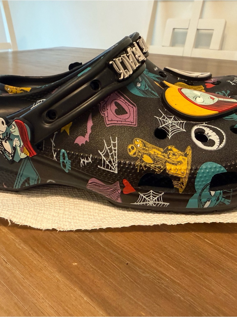 CROCS The Nightmare Before Christmas Black Graphic Clogs - Picture 3 of 5